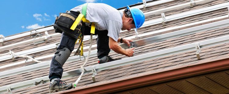 The Benefits of Utilizing Neighborhood Roofing Services
